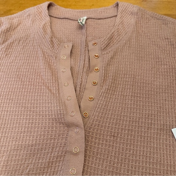 New Free People intimately thermal laying long sleeve Women's L Rose - Picture 6 of 9